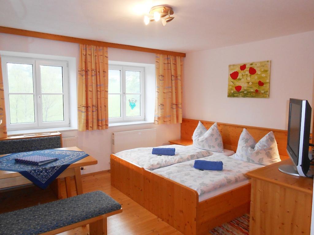 Urlaub Am Bauernhof Wenigeder - Familie Klopf Bauernhof *